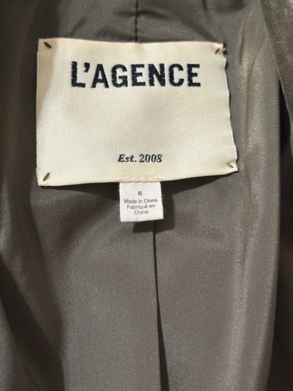 L'Agence Chamberlin Olive Velvet Blazer Single Button Fully Lined Size 6 - Picture 8 of 11